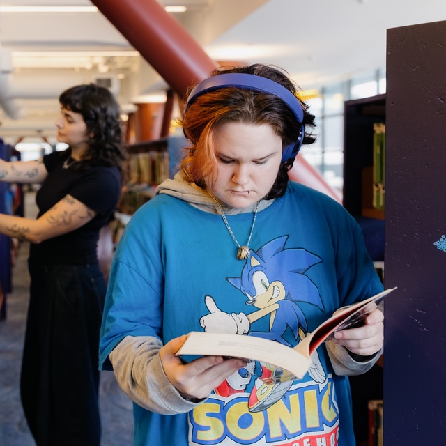 Maori Book CollectionR6_39718