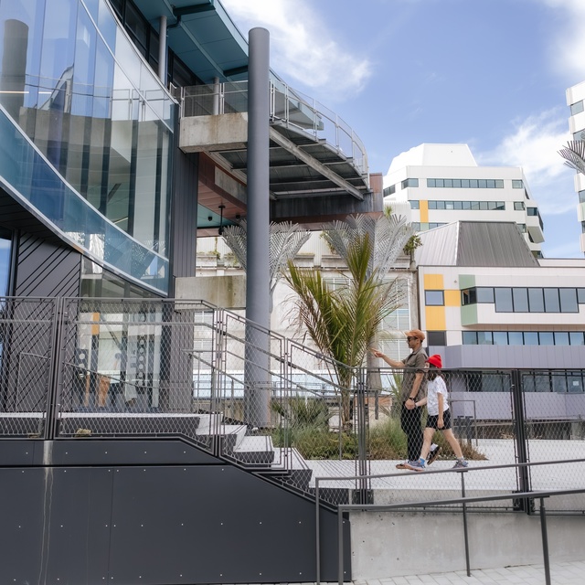 Harris St Entrance-060