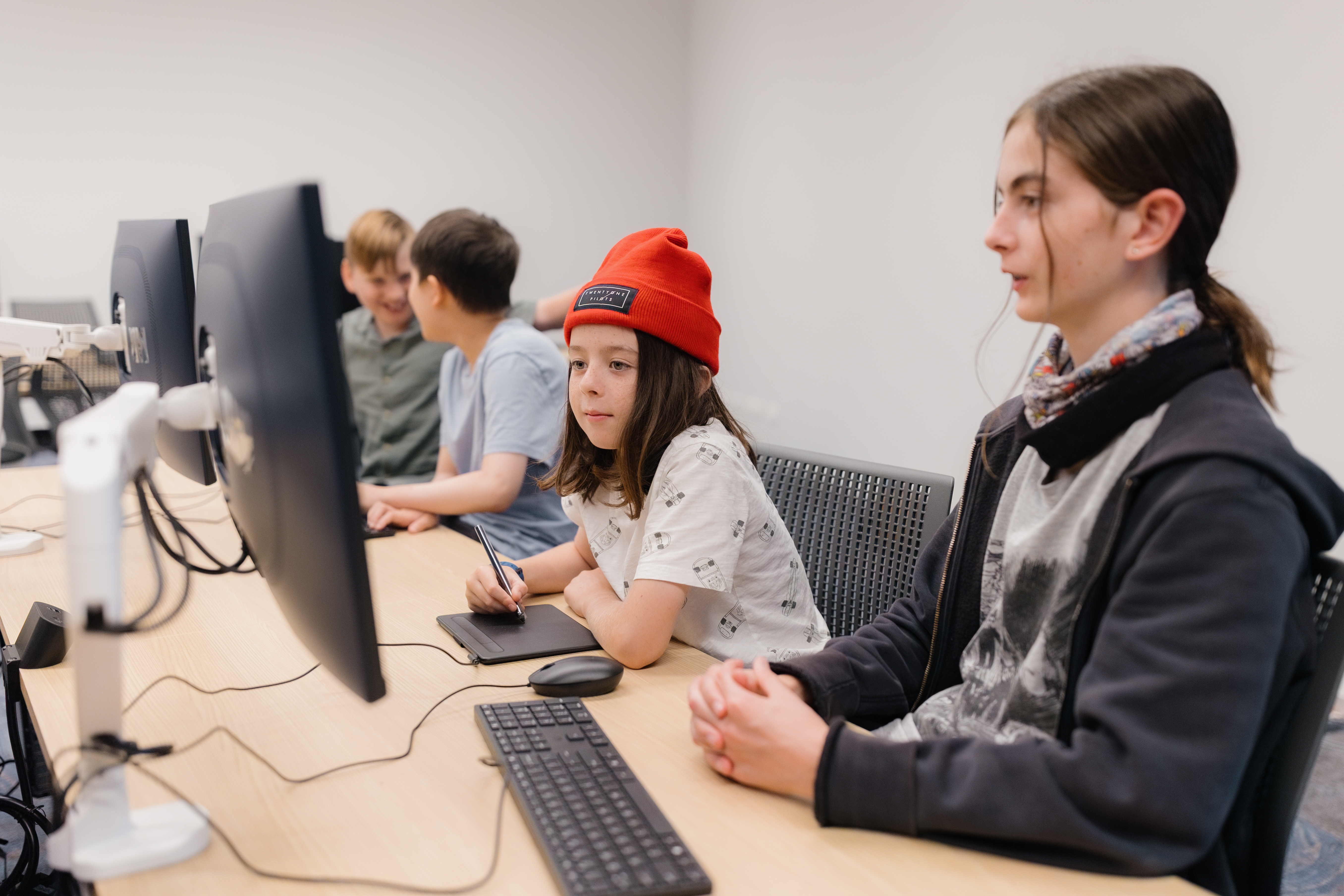 Media Lab and VR-018